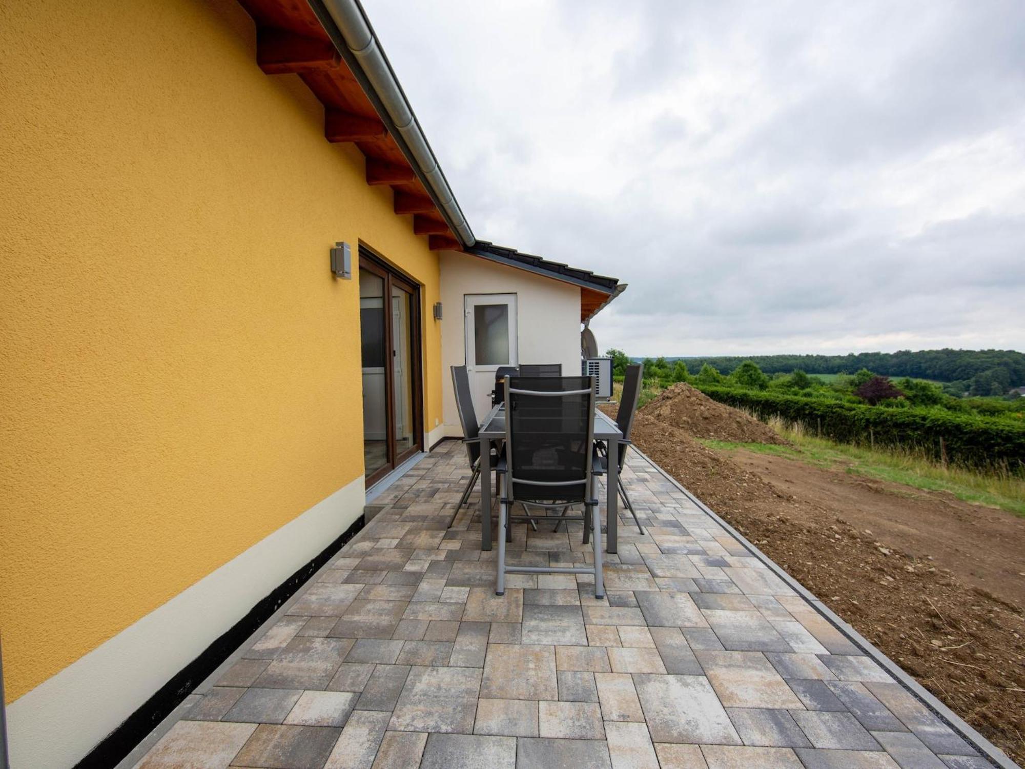 Tranquil Holiday Home In Filz In The Eifel With Garden المظهر الخارجي الصورة